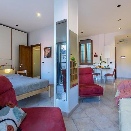 Bologna Santa Maria Dei Servi Apartment X3 Buitenkant foto